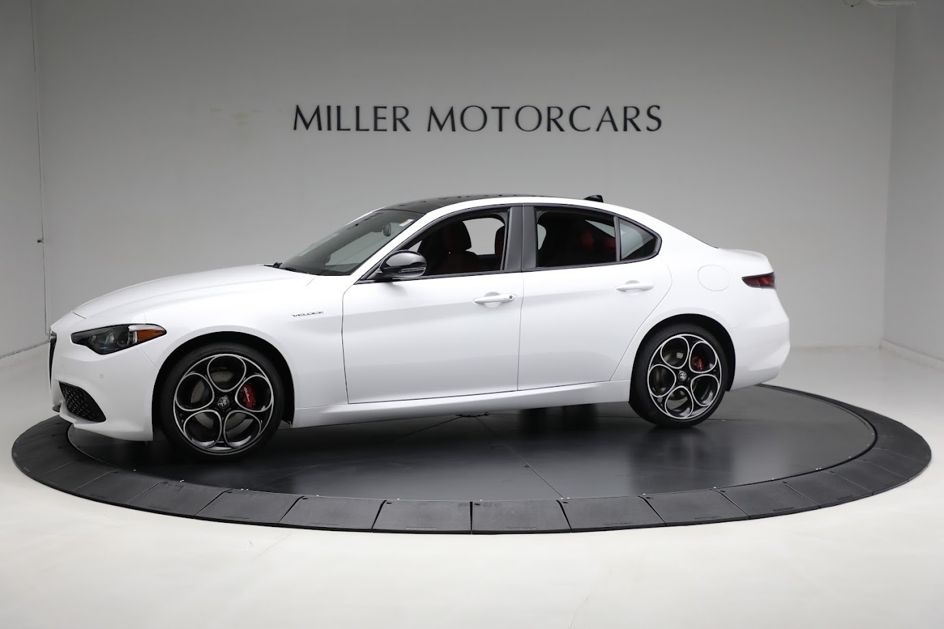 New 2024 Alfa Romeo Giulia Veloce for sale Sold at Rolls-Royce Motor Cars Greenwich in Greenwich CT 06830 1