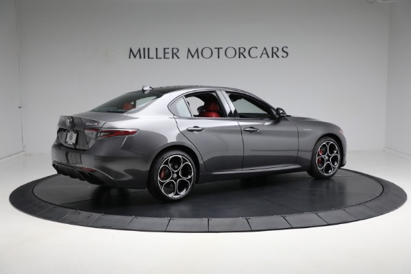 New 2024 Alfa Romeo Giulia Veloce for sale Sold at Rolls-Royce Motor Cars Greenwich in Greenwich CT 06830 15