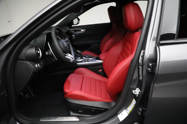 New 2024 Alfa Romeo Giulia Veloce for sale Sold at Rolls-Royce Motor Cars Greenwich in Greenwich CT 06830 26