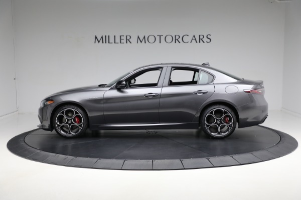 New 2024 Alfa Romeo Giulia Veloce for sale Sold at Rolls-Royce Motor Cars Greenwich in Greenwich CT 06830 7