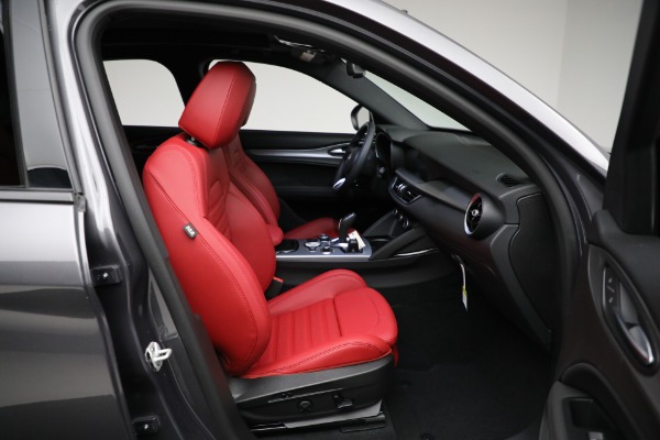 New 2024 Alfa Romeo Stelvio Ti for sale $55,240 at Rolls-Royce Motor Cars Greenwich in Greenwich CT 06830 28