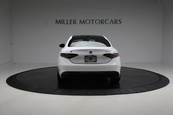 New 2024 Alfa Romeo Giulia Veloce for sale Sold at Rolls-Royce Motor Cars Greenwich in Greenwich CT 06830 12