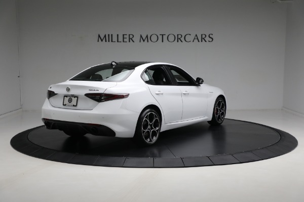 New 2024 Alfa Romeo Giulia Veloce for sale Sold at Rolls-Royce Motor Cars Greenwich in Greenwich CT 06830 14