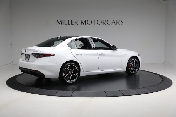New 2024 Alfa Romeo Giulia Veloce for sale Sold at Rolls-Royce Motor Cars Greenwich in Greenwich CT 06830 15
