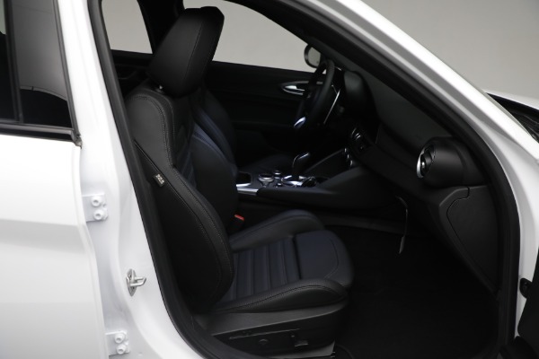 New 2024 Alfa Romeo Giulia Veloce for sale Sold at Rolls-Royce Motor Cars Greenwich in Greenwich CT 06830 25