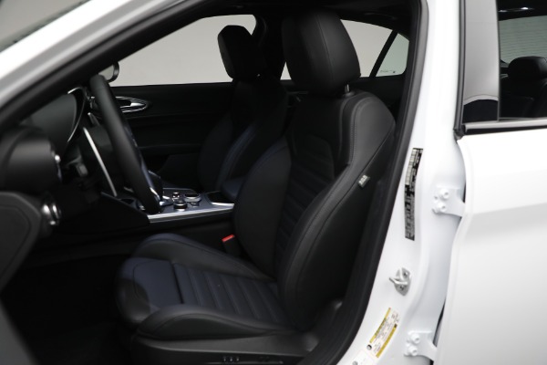 New 2024 Alfa Romeo Giulia Veloce for sale Sold at Rolls-Royce Motor Cars Greenwich in Greenwich CT 06830 26