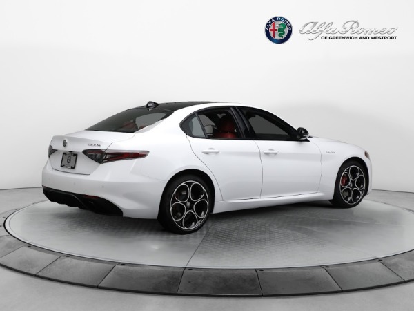 New 2024 Alfa Romeo Giulia Veloce for sale Sold at Rolls-Royce Motor Cars Greenwich in Greenwich CT 06830 15