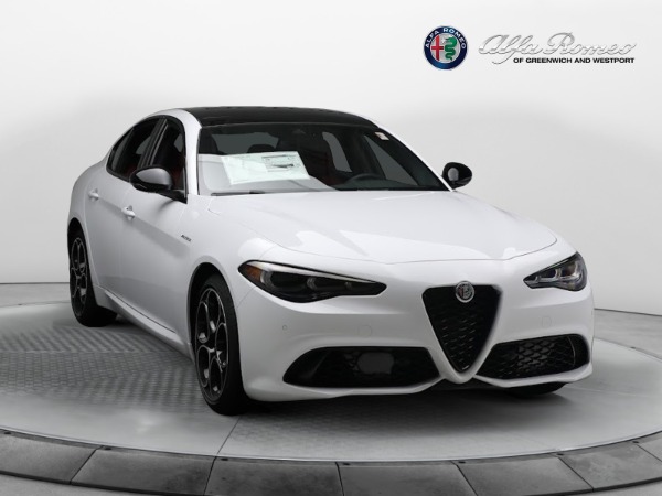 New 2024 Alfa Romeo Giulia Veloce for sale $56,710 at Rolls-Royce Motor Cars Greenwich in Greenwich CT 06830 22