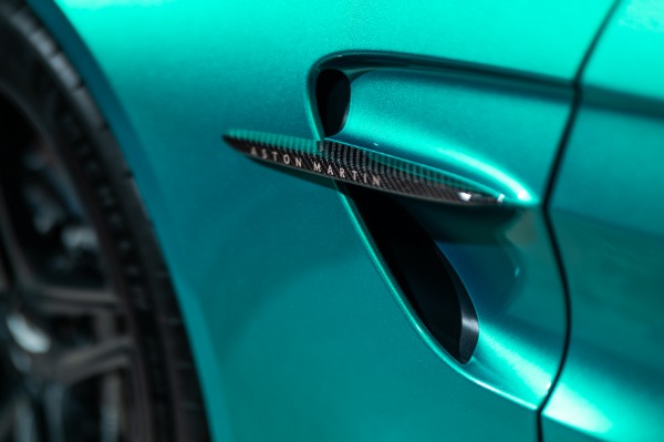 New 2025 Aston Martin Vantage for sale Sold at Rolls-Royce Motor Cars Greenwich in Greenwich CT 06830 9