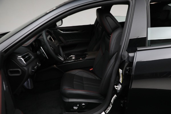 New 2024 Maserati Ghibli Modena Ultima Q4 for sale Sold at Rolls-Royce Motor Cars Greenwich in Greenwich CT 06830 24