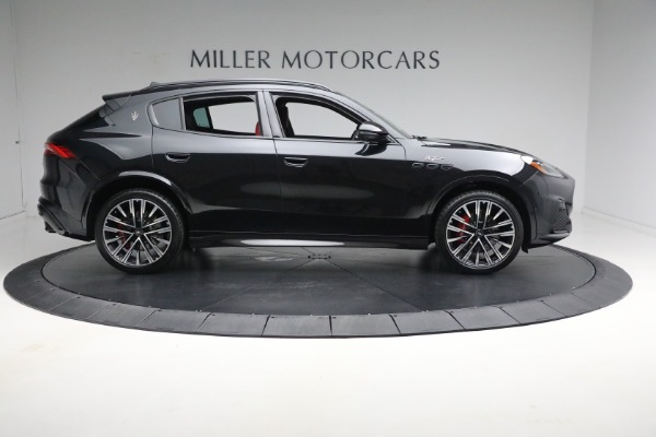 New 2024 Maserati Grecale Trofeo for sale Sold at Rolls-Royce Motor Cars Greenwich in Greenwich CT 06830 19