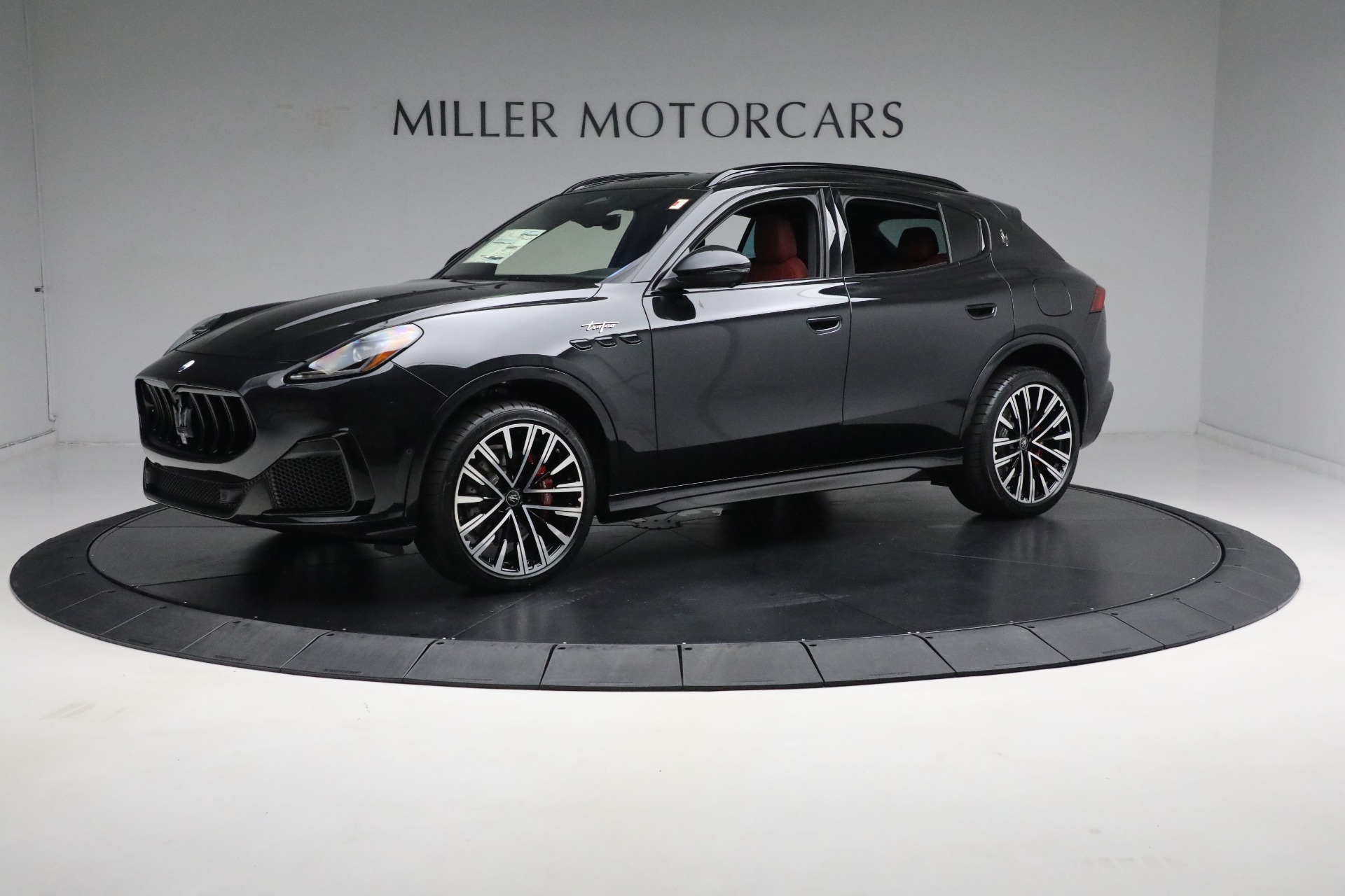 New 2024 Maserati Grecale Trofeo for sale Sold at Rolls-Royce Motor Cars Greenwich in Greenwich CT 06830 1