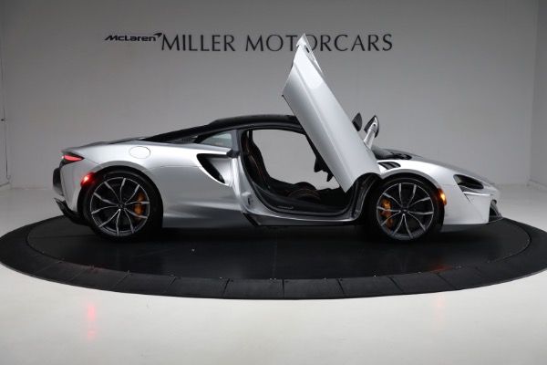 New 2023 McLaren Artura Vision for sale Sold at Rolls-Royce Motor Cars Greenwich in Greenwich CT 06830 18