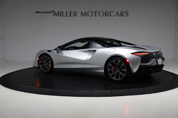 New 2023 McLaren Artura Vision for sale Sold at Rolls-Royce Motor Cars Greenwich in Greenwich CT 06830 4