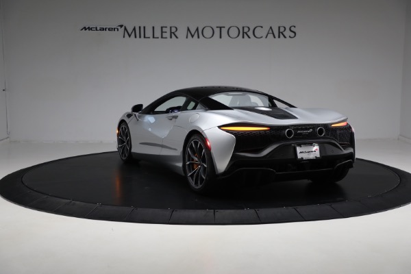 New 2023 McLaren Artura Vision for sale Sold at Rolls-Royce Motor Cars Greenwich in Greenwich CT 06830 5
