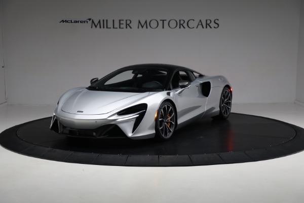 New 2023 McLaren Artura Vision for sale Sold at Rolls-Royce Motor Cars Greenwich in Greenwich CT 06830 1