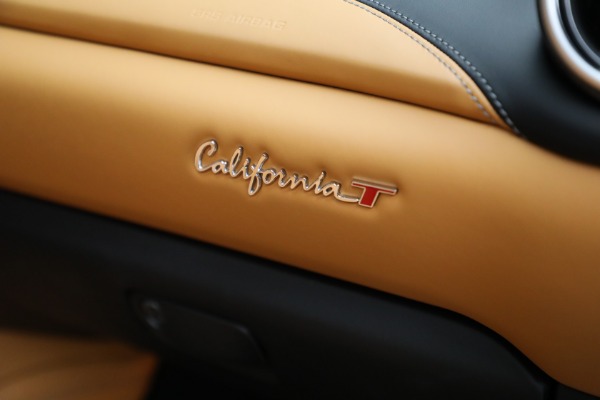 Used 2015 Ferrari California T for sale Sold at Rolls-Royce Motor Cars Greenwich in Greenwich CT 06830 27
