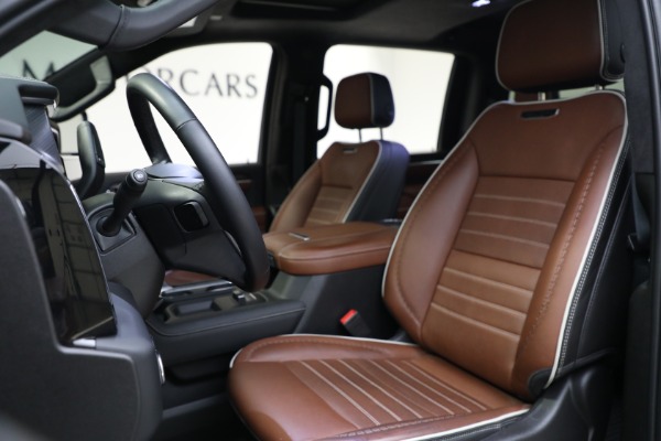 Used 2024 GMC Sierra 2500HD Denali Ultimate for sale Sold at Rolls-Royce Motor Cars Greenwich in Greenwich CT 06830 13