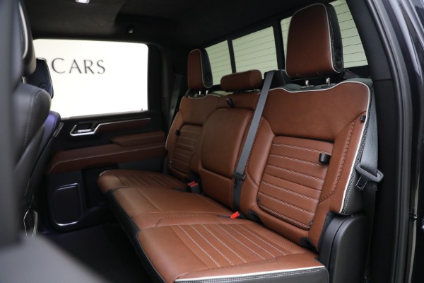 Used 2024 GMC Sierra 2500HD Denali Ultimate for sale Sold at Rolls-Royce Motor Cars Greenwich in Greenwich CT 06830 17