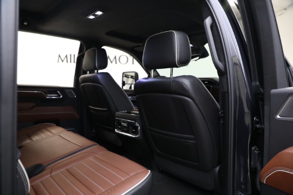 Used 2024 GMC Sierra 2500HD Denali Ultimate for sale Sold at Rolls-Royce Motor Cars Greenwich in Greenwich CT 06830 19