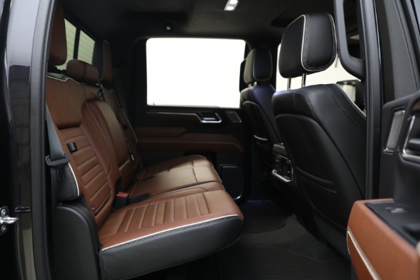 Used 2024 GMC Sierra 2500HD Denali Ultimate for sale Sold at Rolls-Royce Motor Cars Greenwich in Greenwich CT 06830 20