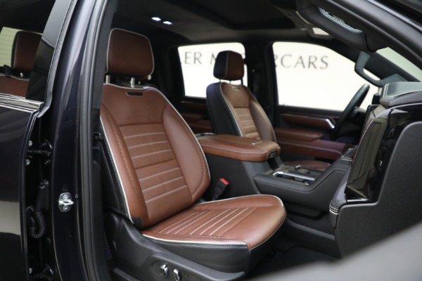Used 2024 GMC Sierra 2500HD Denali Ultimate for sale Sold at Rolls-Royce Motor Cars Greenwich in Greenwich CT 06830 25