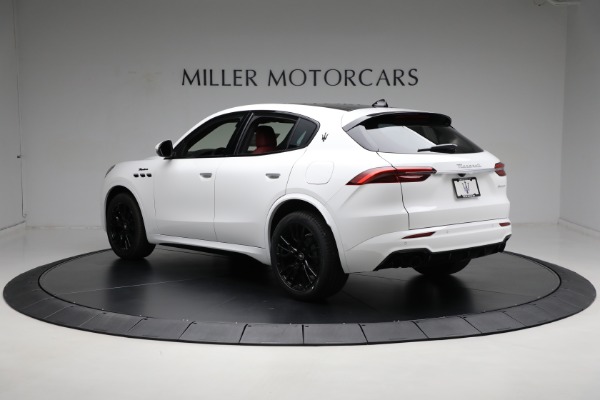 New 2024 Maserati Grecale Modena for sale Sold at Rolls-Royce Motor Cars Greenwich in Greenwich CT 06830 9