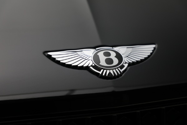 New 2024 Bentley Bentayga EWB Azure V8 for sale $317,660 at Rolls-Royce Motor Cars Greenwich in Greenwich CT 06830 16