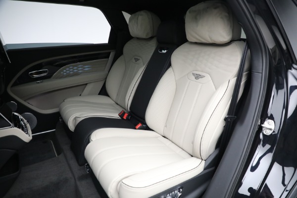 New 2024 Bentley Bentayga EWB Azure V8 for sale Sold at Rolls-Royce Motor Cars Greenwich in Greenwich CT 06830 28