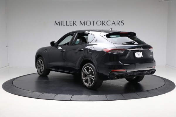 Used 2022 Maserati Levante Modena for sale Sold at Rolls-Royce Motor Cars Greenwich in Greenwich CT 06830 10