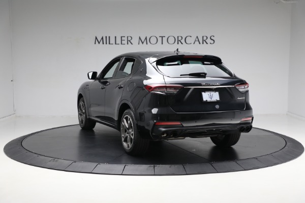 Used 2022 Maserati Levante Modena for sale $69,900 at Rolls-Royce Motor Cars Greenwich in Greenwich CT 06830 11