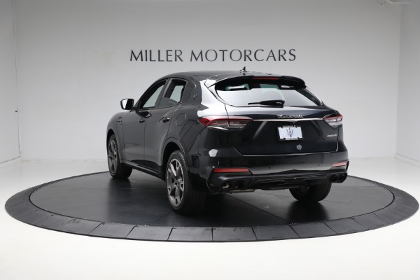 Used 2022 Maserati Levante Modena for sale Sold at Rolls-Royce Motor Cars Greenwich in Greenwich CT 06830 11