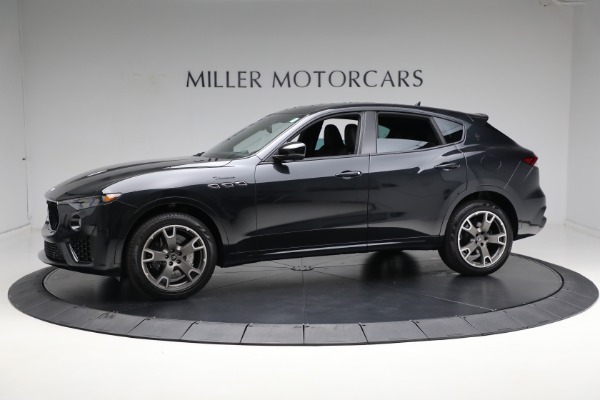 Used 2022 Maserati Levante Modena for sale Sold at Rolls-Royce Motor Cars Greenwich in Greenwich CT 06830 4