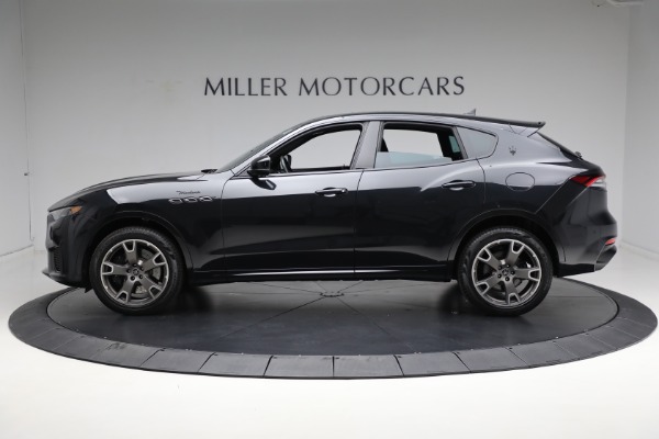 Used 2022 Maserati Levante Modena for sale Sold at Rolls-Royce Motor Cars Greenwich in Greenwich CT 06830 6