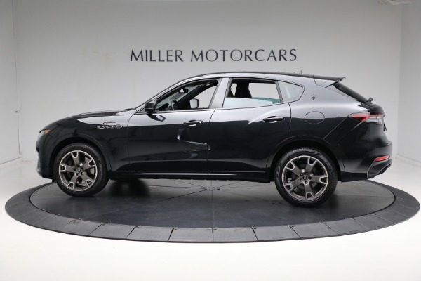 Used 2022 Maserati Levante Modena for sale Sold at Rolls-Royce Motor Cars Greenwich in Greenwich CT 06830 7