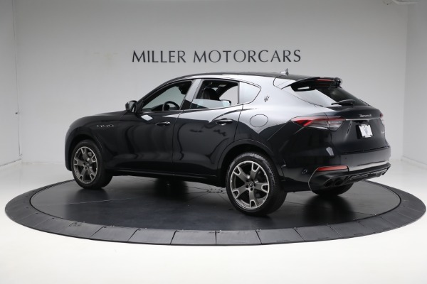 Used 2022 Maserati Levante Modena for sale Sold at Rolls-Royce Motor Cars Greenwich in Greenwich CT 06830 9