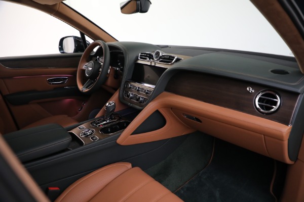 New 2024 Bentley Bentayga V8 for sale Sold at Rolls-Royce Motor Cars Greenwich in Greenwich CT 06830 25