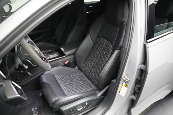 Used 2022 Audi RS 6 Avant 4.0T quattro Avant for sale Sold at Rolls-Royce Motor Cars Greenwich in Greenwich CT 06830 15