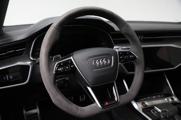 Used 2022 Audi RS 6 Avant 4.0T quattro Avant for sale Sold at Rolls-Royce Motor Cars Greenwich in Greenwich CT 06830 16