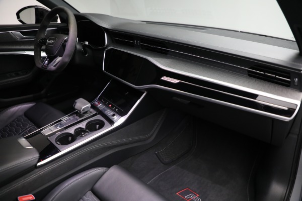 Used 2022 Audi RS 6 Avant 4.0T quattro Avant for sale Sold at Rolls-Royce Motor Cars Greenwich in Greenwich CT 06830 19