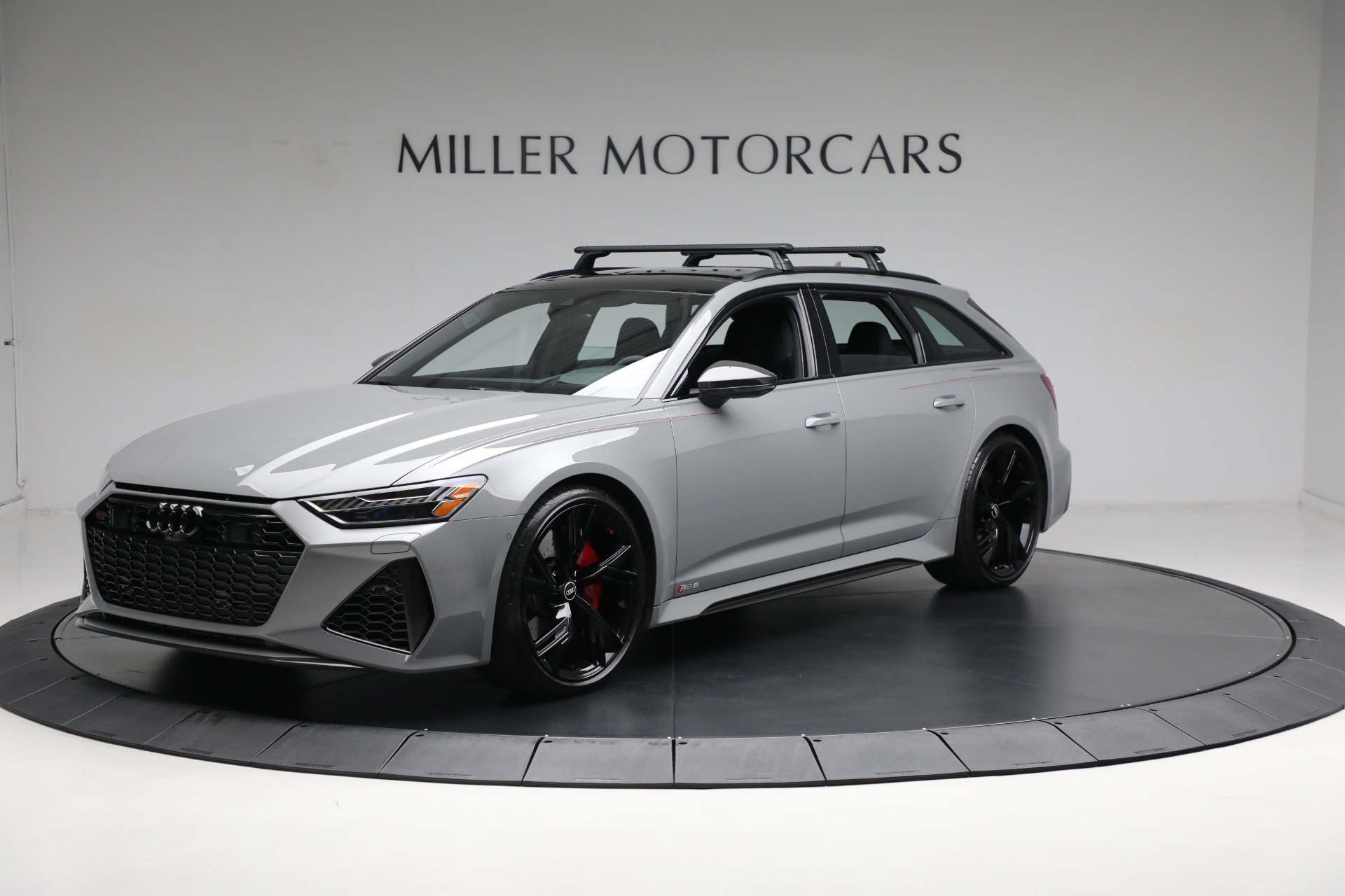 Used 2022 Audi RS 6 Avant 4.0T quattro Avant for sale Sold at Rolls-Royce Motor Cars Greenwich in Greenwich CT 06830 1