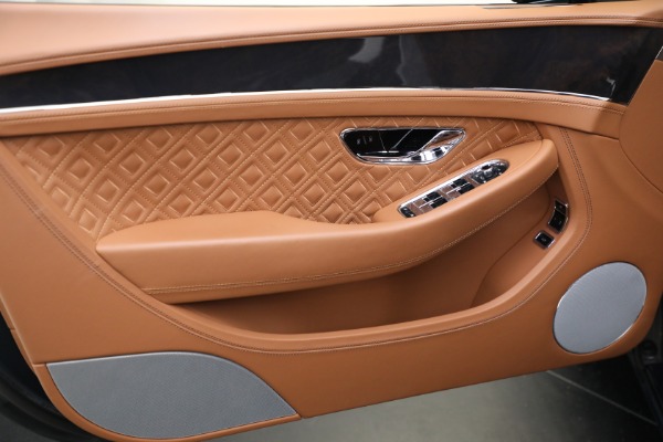Used 2022 Bentley Continental GT V8 for sale Sold at Rolls-Royce Motor Cars Greenwich in Greenwich CT 06830 18
