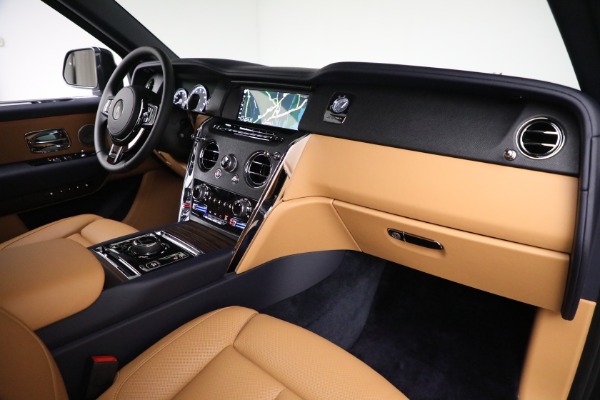 New 2024 Rolls-Royce Cullinan for sale Sold at Rolls-Royce Motor Cars Greenwich in Greenwich CT 06830 26