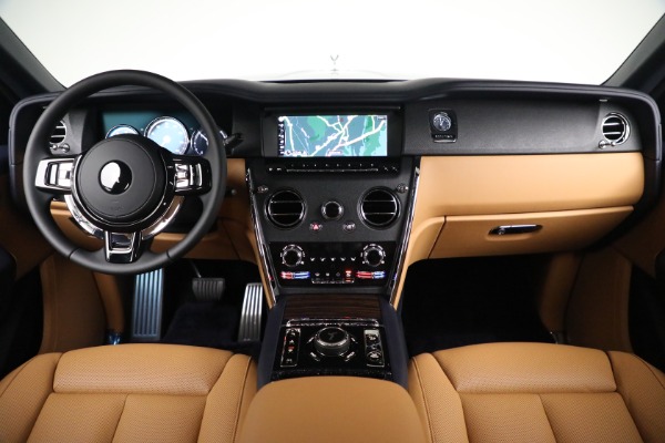 New 2024 Rolls-Royce Cullinan for sale Sold at Rolls-Royce Motor Cars Greenwich in Greenwich CT 06830 4