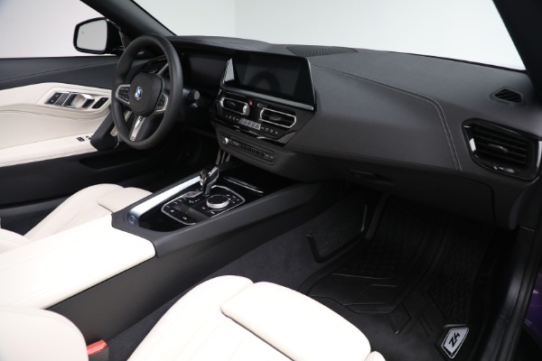 Used 2023 BMW Z4 M40i for sale Sold at Rolls-Royce Motor Cars Greenwich in Greenwich CT 06830 16