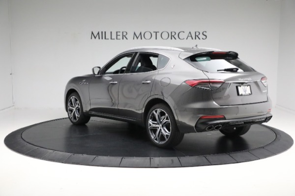 Used 2022 Maserati Levante GT for sale Sold at Rolls-Royce Motor Cars Greenwich in Greenwich CT 06830 10