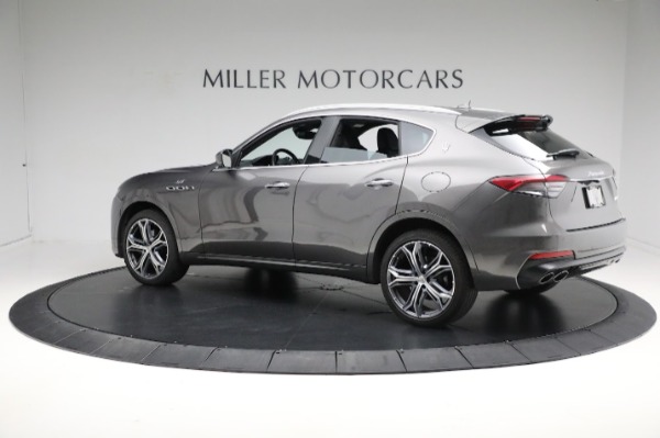 Used 2022 Maserati Levante GT for sale Sold at Rolls-Royce Motor Cars Greenwich in Greenwich CT 06830 9