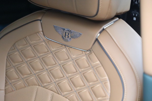 New 2024 Bentley Flying Spur Mulliner W12 for sale Sold at Rolls-Royce Motor Cars Greenwich in Greenwich CT 06830 25