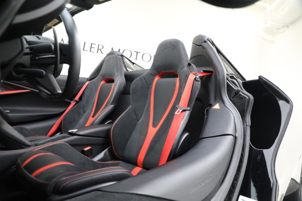 Used 2022 McLaren 720S Spider Performance for sale Sold at Rolls-Royce Motor Cars Greenwich in Greenwich CT 06830 26