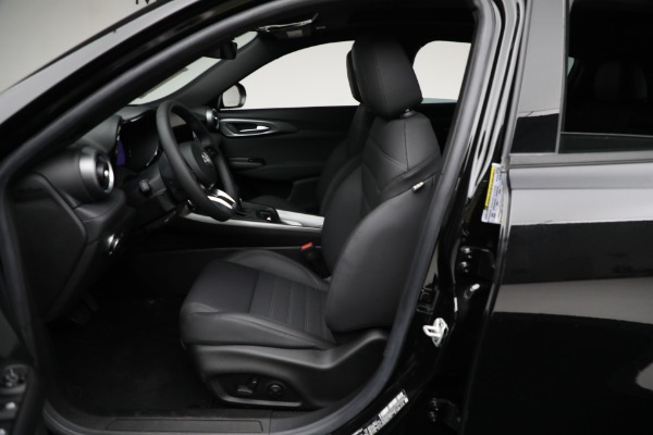 New 2024 Alfa Romeo Tonale Ti for sale Sold at Rolls-Royce Motor Cars Greenwich in Greenwich CT 06830 25